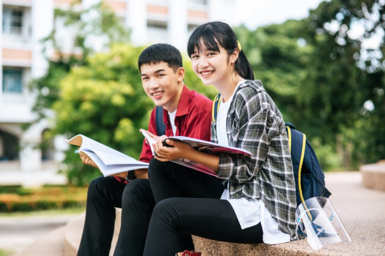 TỪNG BƯỚC XÉT TUYỂN ĐẠI HỌC BẰNG CHỨNG CHỈ IELTS