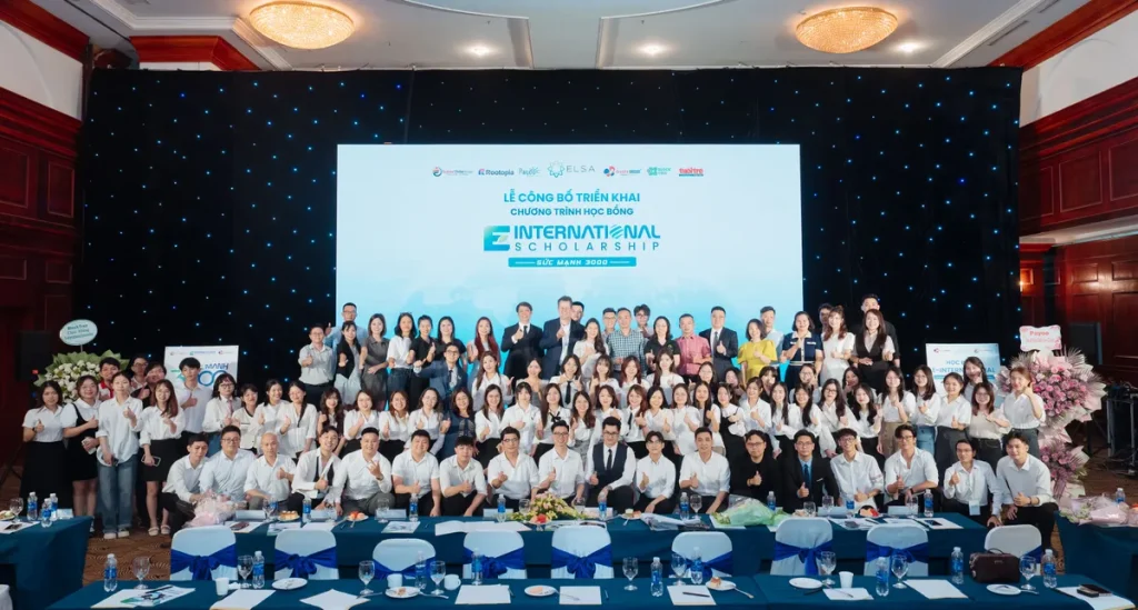 Học bổng E-International chỉ còn 300 suất sau 5 tháng triển khai