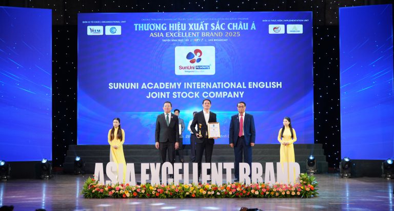 SUNUNI ACADEMY XUẤT SẮC NHẬN CÚ ĐÚP GIẢI THƯỞNG TẠI “THƯƠNG HIỆU XUẤT SẮC CHÂU Á 2025”
